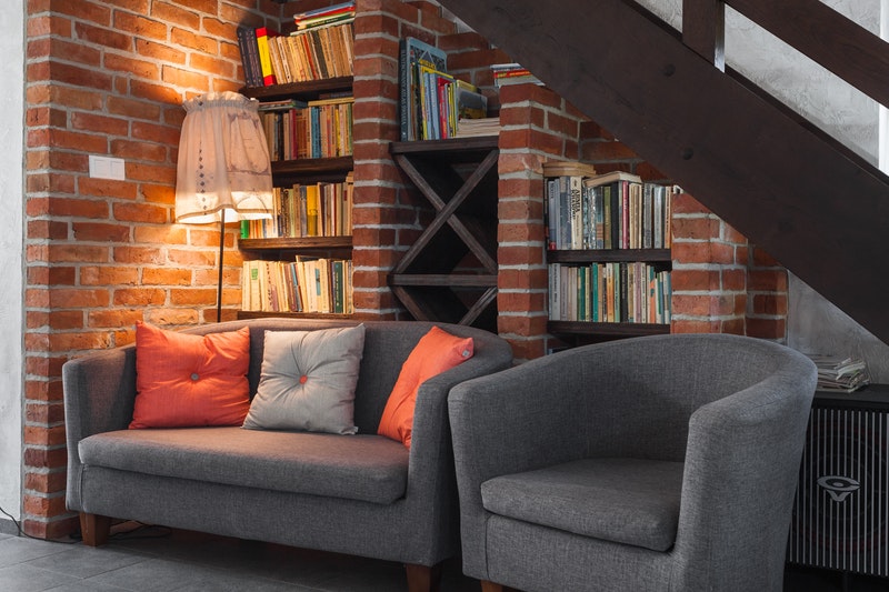 Retapisser son fauteuil : Comment refaire son fauteuil soi-même ?