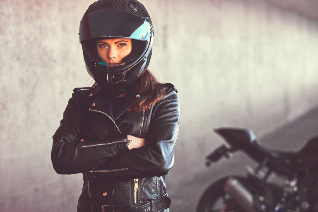 Motarde stylée blouson moto