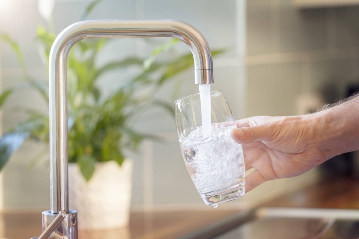 Eau du robinet : une purification naturelle avec les perles de céramique