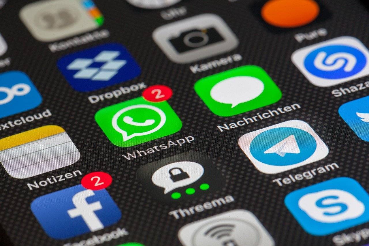 numéro réseaux sociaux