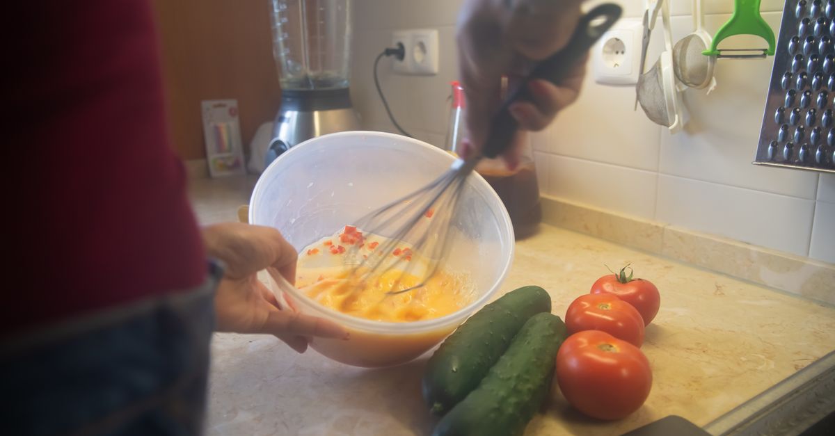 Vinaigrette émulsionnée dans un bol